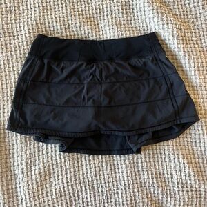 EUC Black Lululemon Pace Rival tennis skirt.
